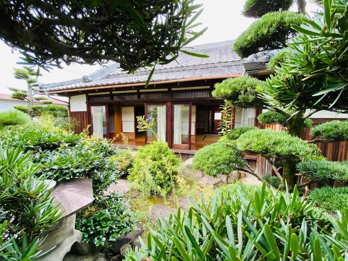 Guest House 古民家 Nagomi Izumisano